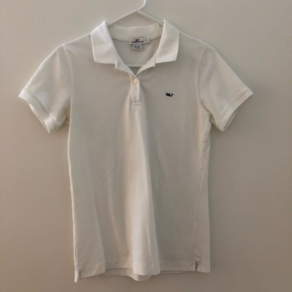 White vineyard vines polo